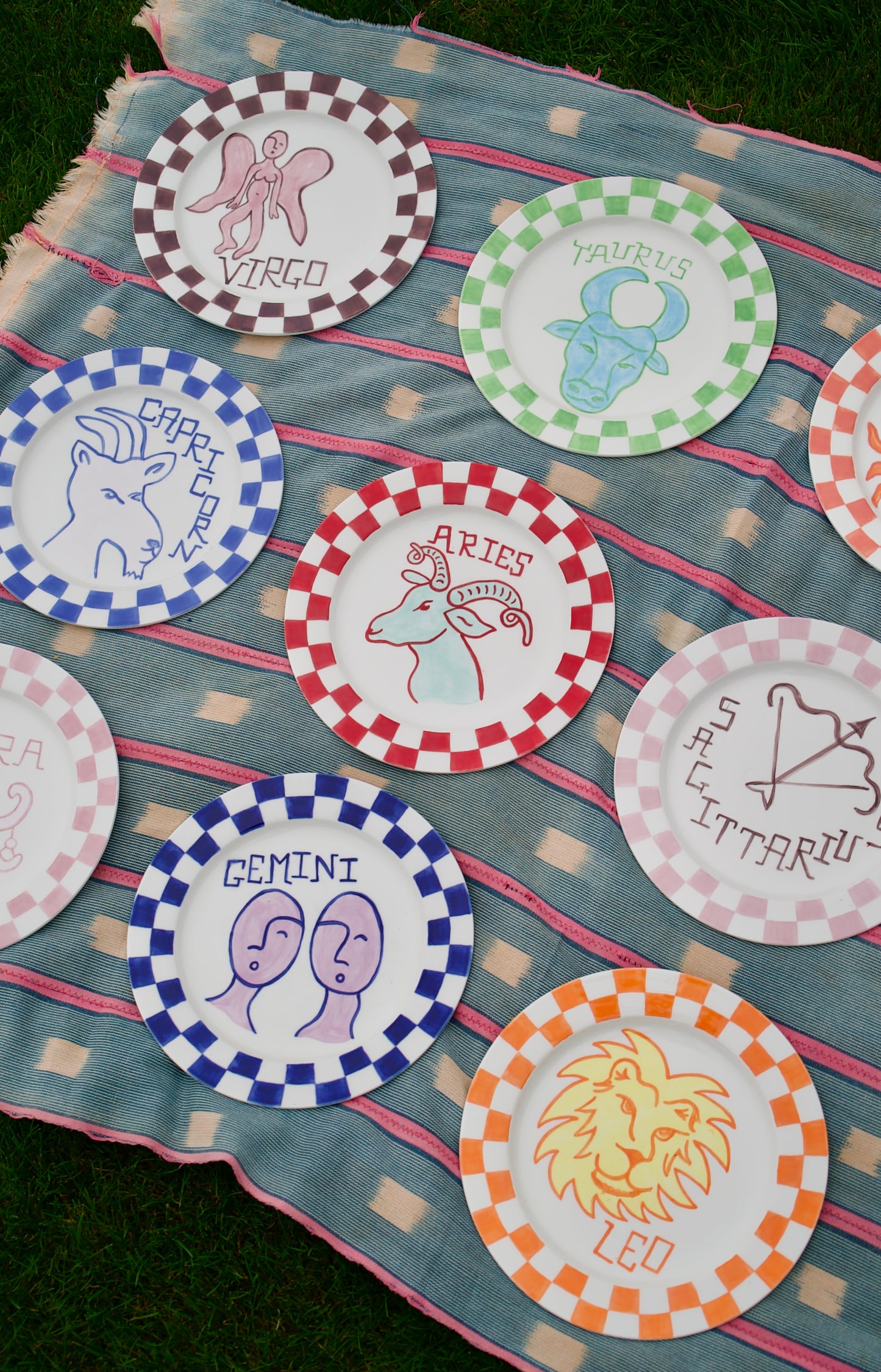 Zodiac Plate - Aquarius