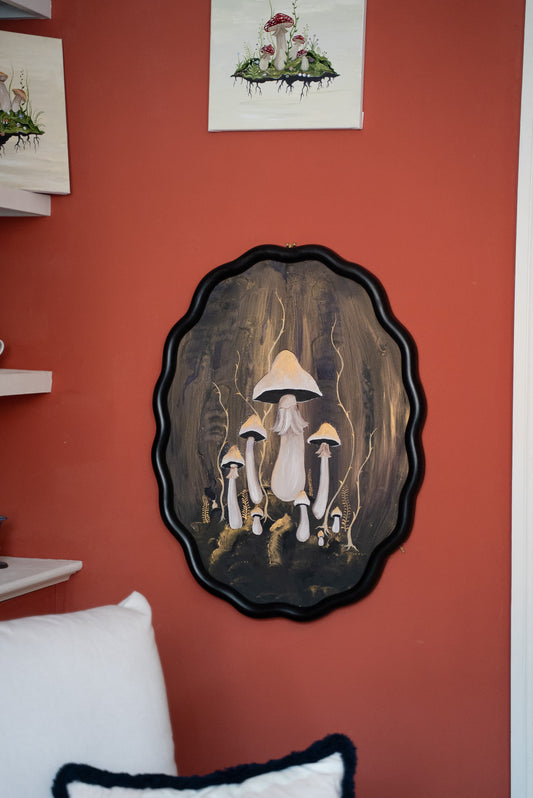 Royal Agaric By Night- Scalloped edge