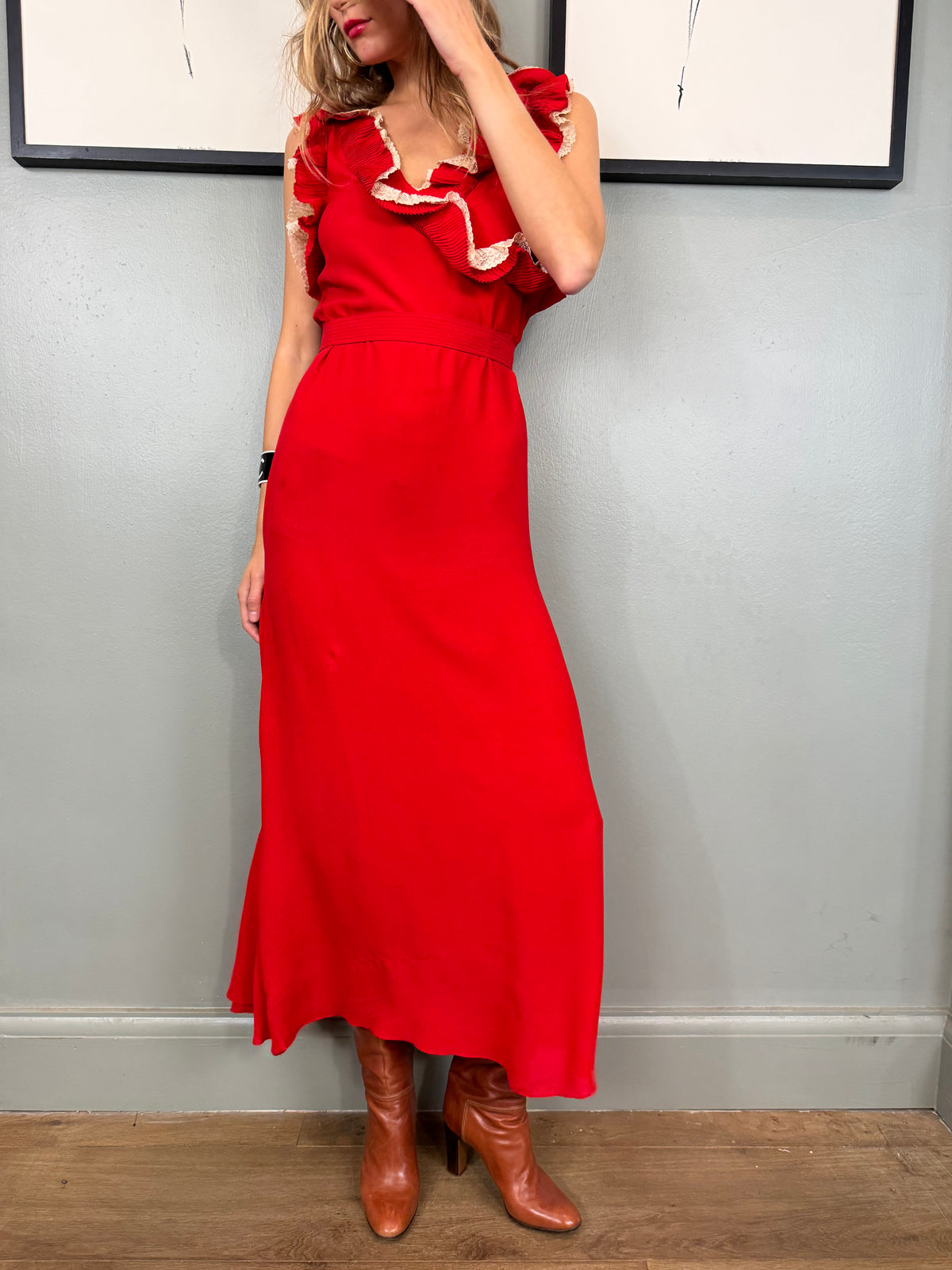 Vintage 30s red silk and lace dress